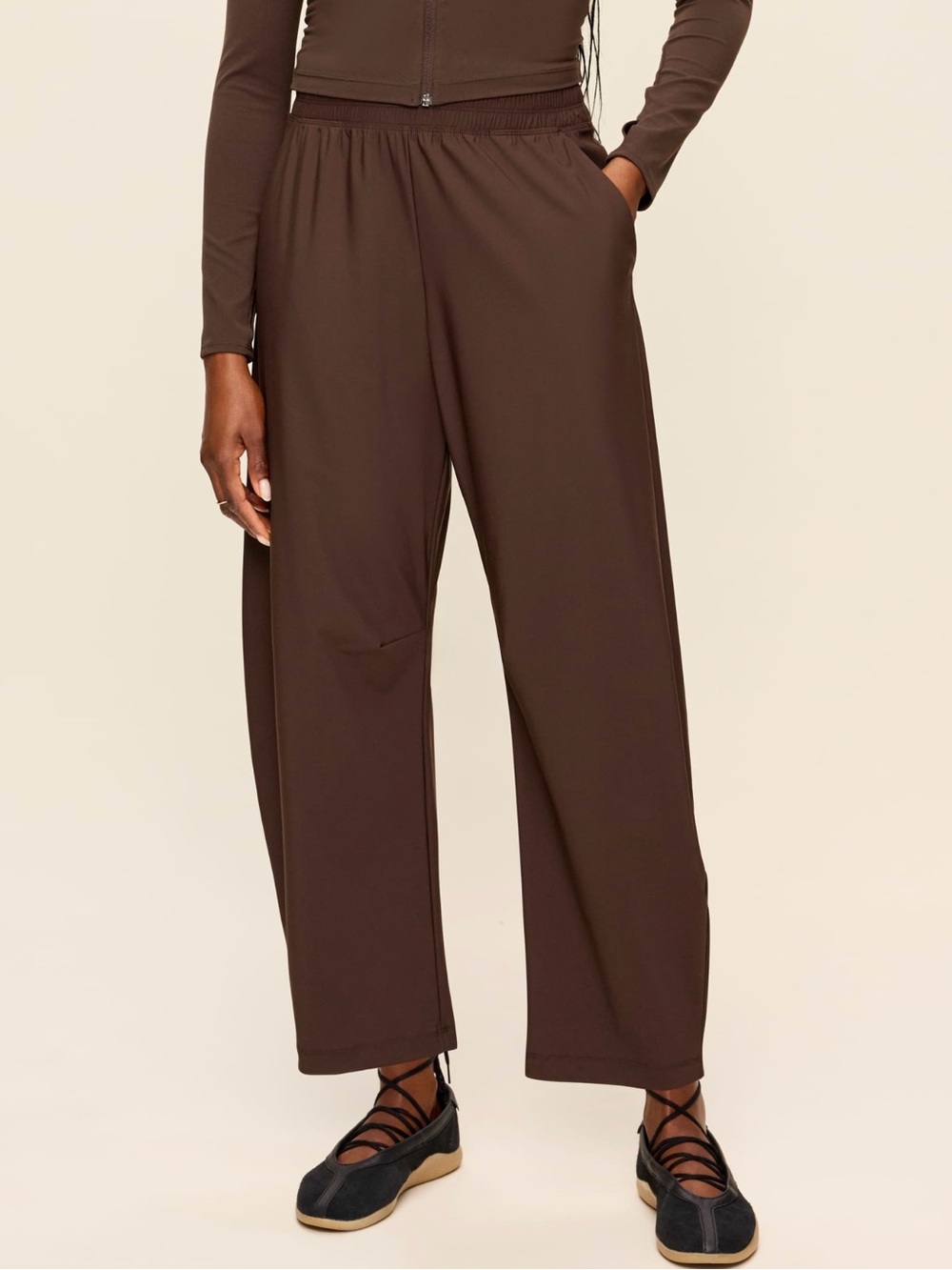 NWT Old Navy High-Waisted SleekTech Barrel Ankle